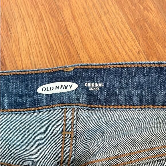 Old Navy Women's Original Skinny Jeans 12 Long - Picture 2 of 9